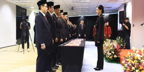 Pelantikan Kepala OJK Daerah