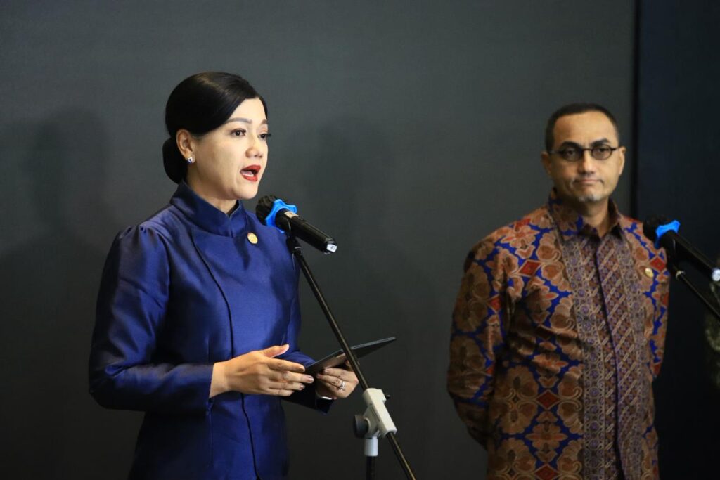 Ketua Dewan Komisioner OJK Friderica Widyasari Dewi