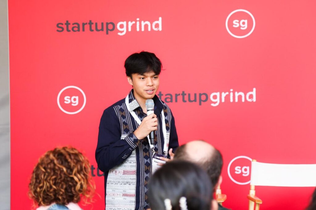 Salah Satu Mahasiswa mahasiswa Indonesia untuk memperkenalkan inovasi mereka secara langsung kepada ekosistem startup global.
