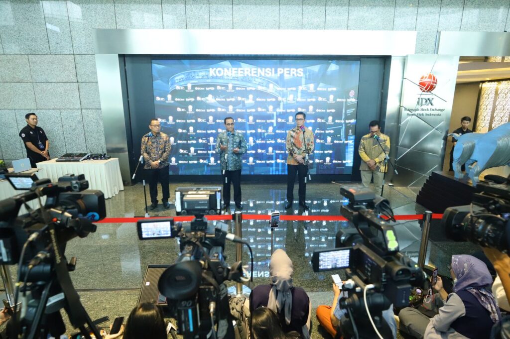 Konferensi Pers OJK Rebalancing MSCI