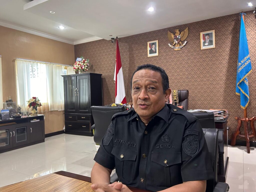 Sekda Kota Kupang, Jefri Pelt