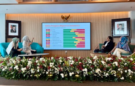 Pemaparan materi mengenai SDGs oleh Siska Widyawati, Deputy Director UNIC Indonesia pada sesi "Talskhow Kick Off Mainstreaming SDGs in Museum: Museum Sebagai Agen Perubahan Menuju Masa Depan Berkelanjutan". (UNIC/Talitha Vanya)