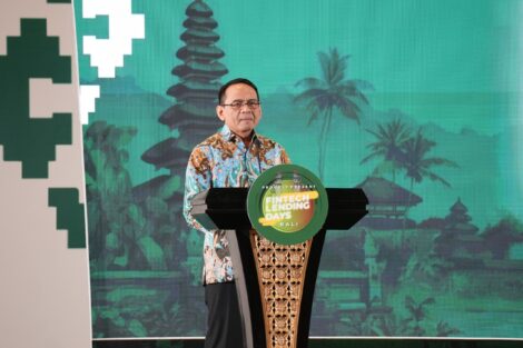 Kepala Eksekutif Pengawas Lembaga Pembiayaan, Perusahaan Modal Ventura, Lembaga Keuangan Mikro dan Lembaga Jasa Keuangan Lainnya (PVML) OJK Agusman, dalam acara Fintech Lending Days di Denpasar, Bali