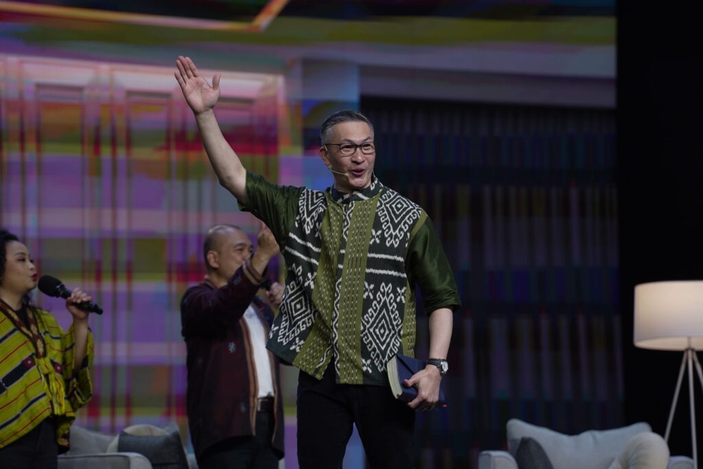 Ps. Philip Mantofa
