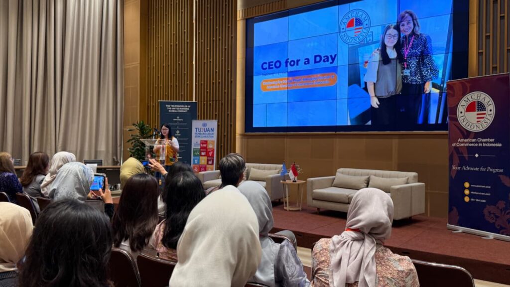 Keira Jasmine, salah satu peserta CEO for a Day Indonesia: Women Shaping Tomorrow, membagikan refleksi dan pengalamannya setelah mengikuti kegiatan shadowing bersama salah satu pemimpin perempuan dalam program tersebut.