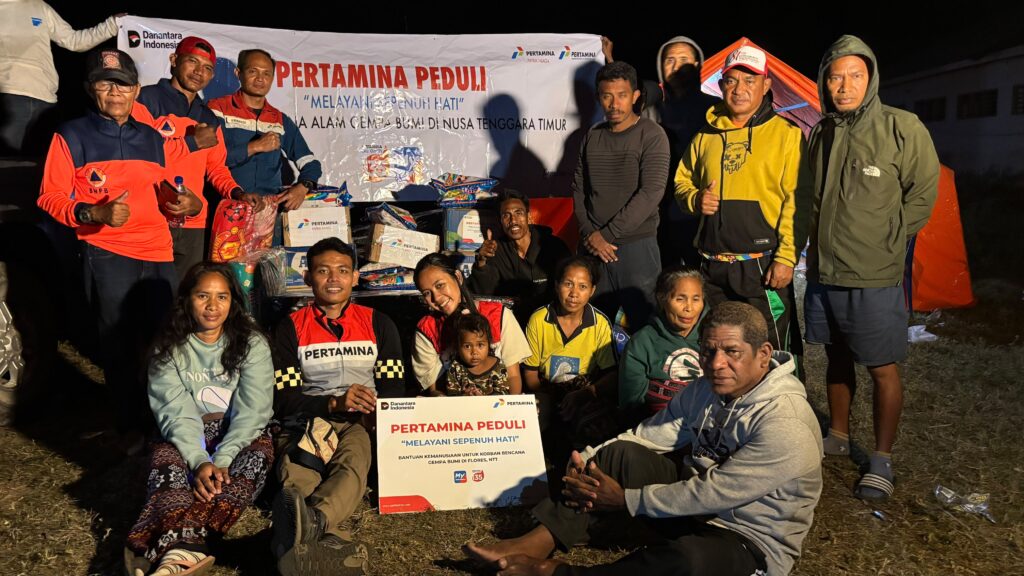 Perjalanan laut selama 5,5 jam menjadi bagian dari perjuangan Pertamina untuk memastikan bantuan tiba di pulau yang secara geografis terpisah dari daratan Flores