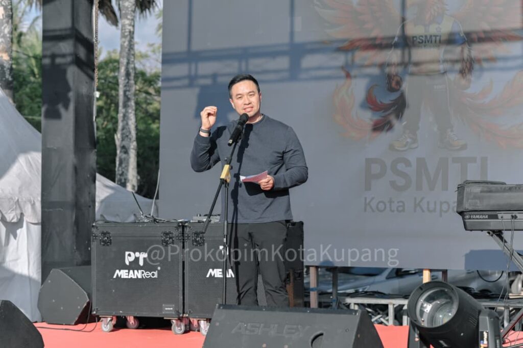 Wali Kota Kupang, Chris Widodo