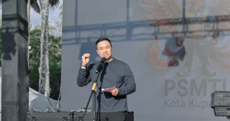 Wali Kota Kupang, Chris Widodo