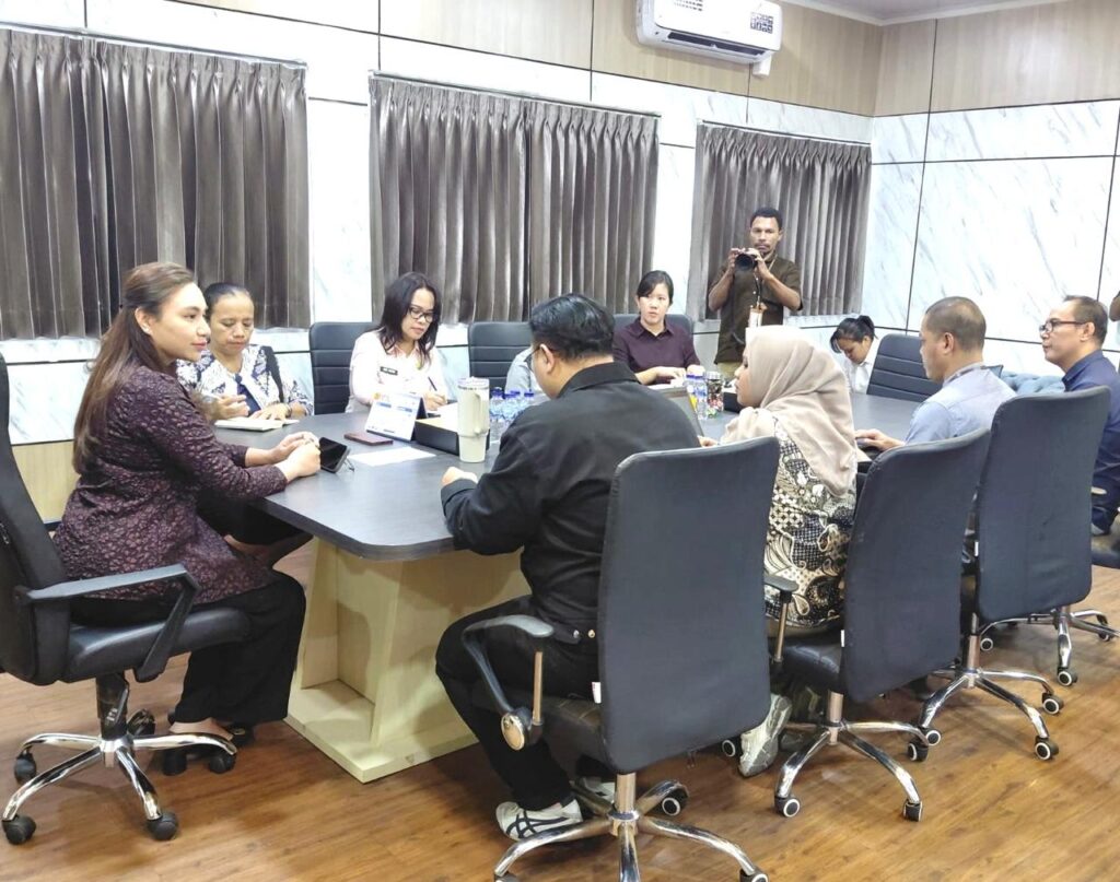 Audiens Wawali Serena dalam rangka pembinaan kelembagaan vokasi PMI pekerja mingran indonesia kementrian p2MI