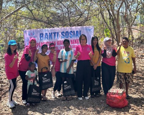 Kegiatan Bakti Sosial itu dilaksanakan di Kampung Pemulung Aqu Ada, Kelurahan Pasir Panjang Kecamatan Kelapa Lima,Kupang