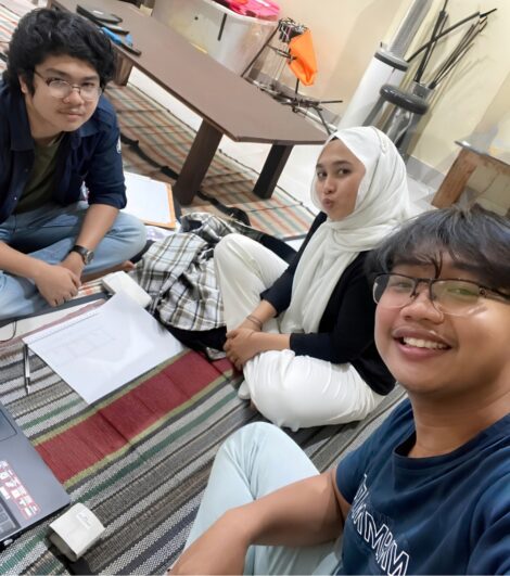 Tim Indonesia dari UGM sebagai salah satu peserta terpilih dari Fellowship Programme for Drop Tower Experiment Series (DropTES). (Credit: UNOOSA)