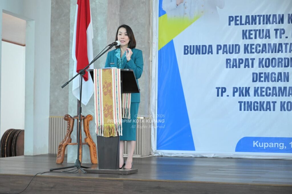 Ketua TP PKK Kota Kupang, dr. Widya Cahya