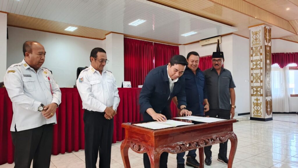 Ketua dan wakil-wakil Ketua DPRD Kota Kupang bersama Pemerintah Kota Kupang akhirnya menyepakati Kebijakan Umum Anggaran serta Prioritas dan Plafon Anggaran Sementara (KUA-PPAS) Tahun Anggaran 2027