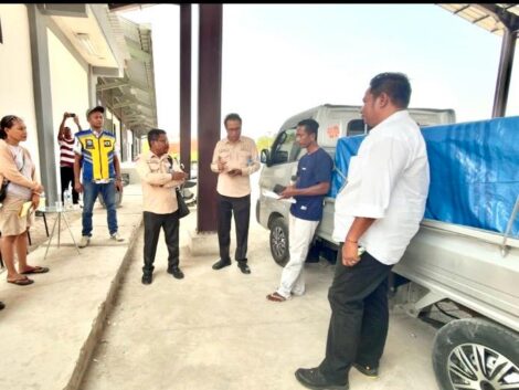 Pelaksana Tugas (Plt.) Kepala Perwakilan Ombudsman NTT, Yosua P. Karbeka, bersama tim melakukan inspeksi mendadak (sidak) tanpa pemberitahuan ke TBI Motaain,