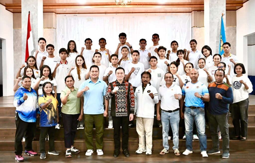 Pelepasan kontingen Persaudaraan Shorinji Kempo Indonesia (Perkemi) Kota Kupang di Aula Rumah Jabatan Wali Kota Kupang, Sabtu (3/10)