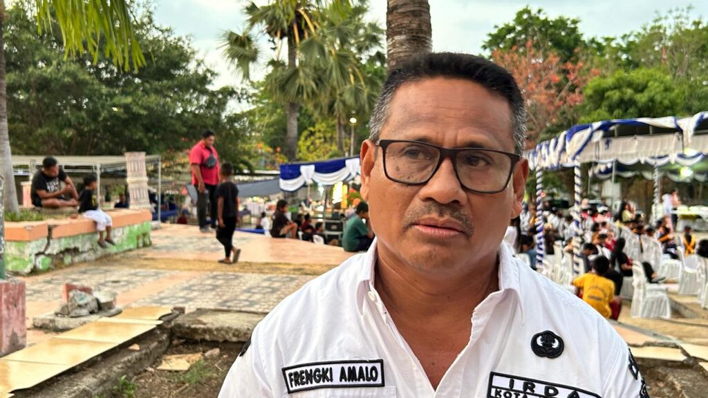 plt Kepala Dinas Perpustakaan dan Kearsipan Kota Kupang, Frengky Amalo